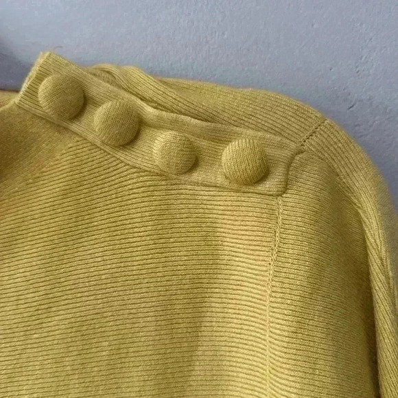 Vila Milano mustard yellow mock neck sweater winter button shoulder size XL - Picture 3 of 6